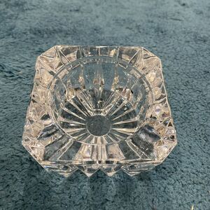 Mikasa Heavy Clear Lead Crystal Decorative Square Paperweight 3" One‎ Foot